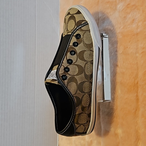 PREOWNED COACH SNEAKERS - Picture 3 of 7